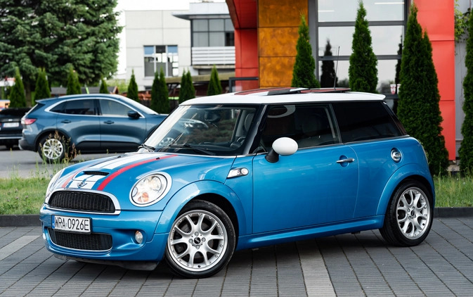 MINI Cooper S cena 22900 przebieg: 229000, rok produkcji 2006 z Bytów małe 529